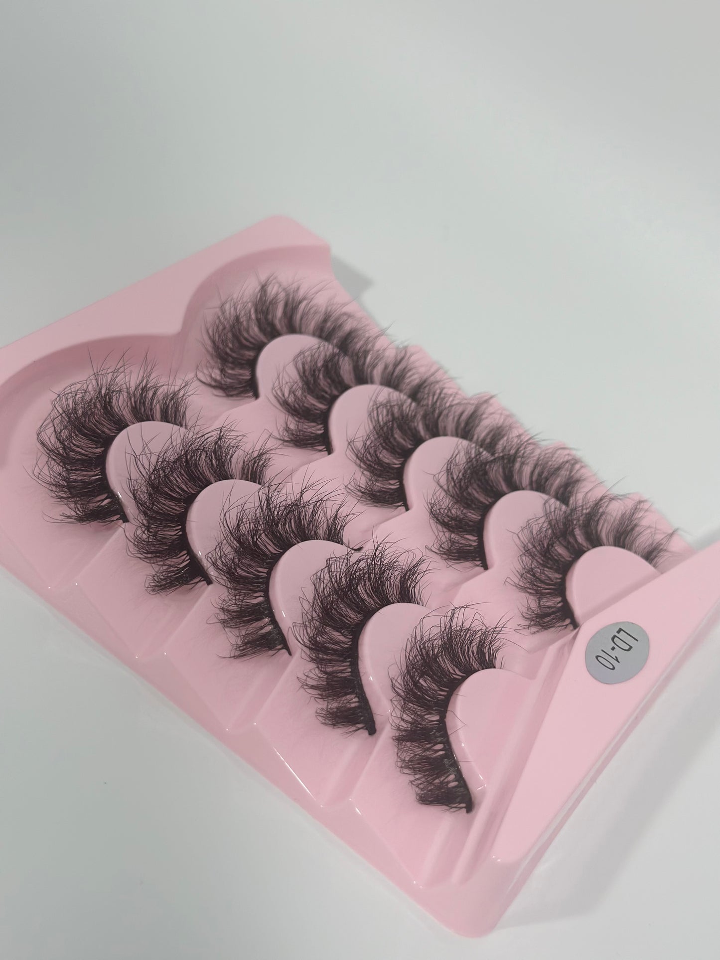 Queen Beauty LD-10 hand made lashes
