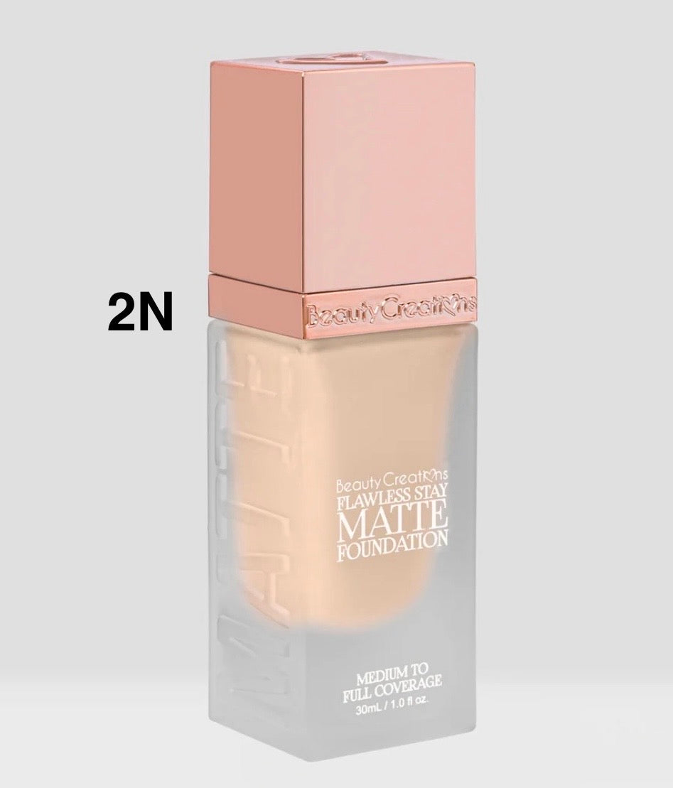 FLAWLESS STAY MATTE FOUNDATION