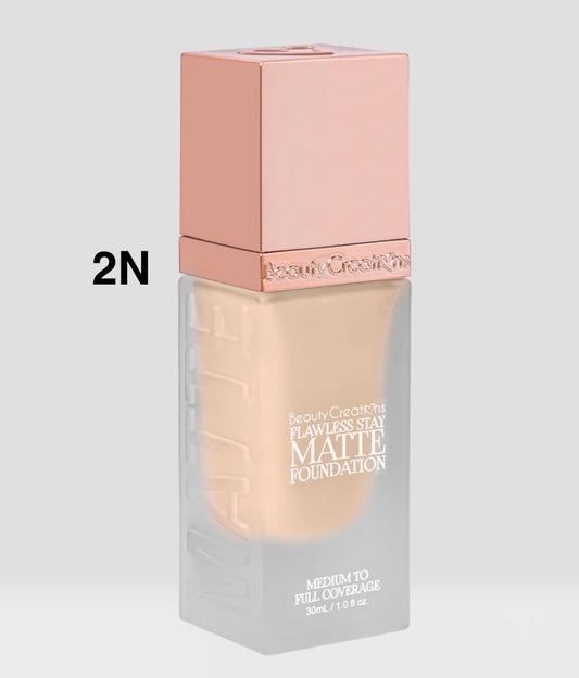 FLAWLESS STAY MATTE FOUNDATION