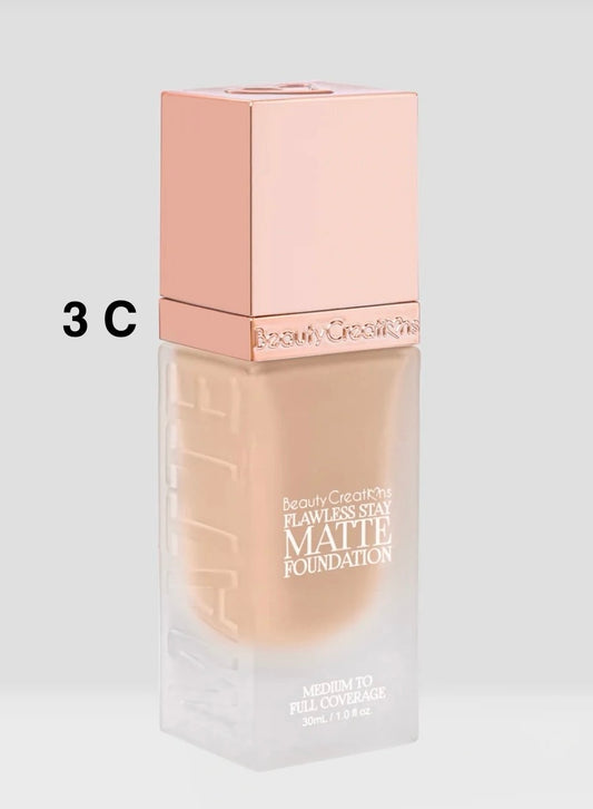 FLAWLESS STAY MATTE FOUNDATION