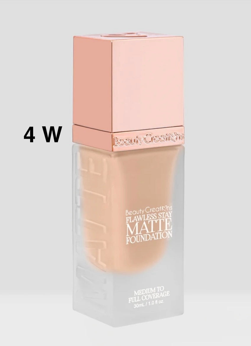 FLAWLESS STAY MATTE FOUNDATION