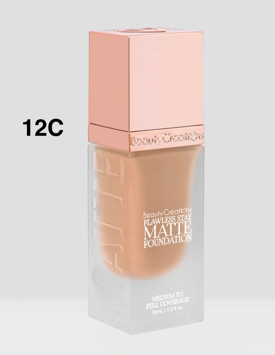 FLAWLESS STAY MATTE FOUNDATION
