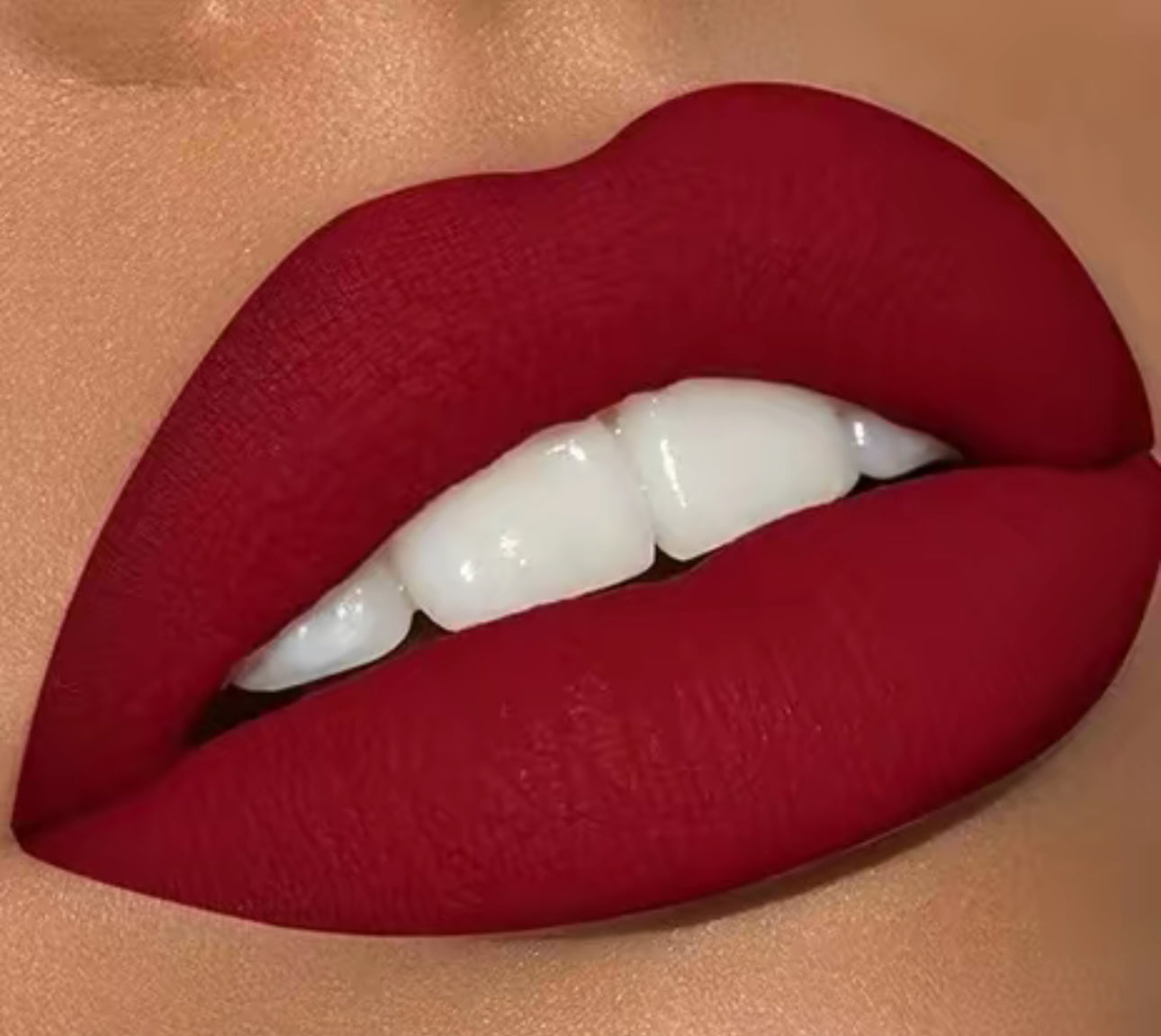 ITALIA TOP FIVE MATTE LIPSTICK SET.