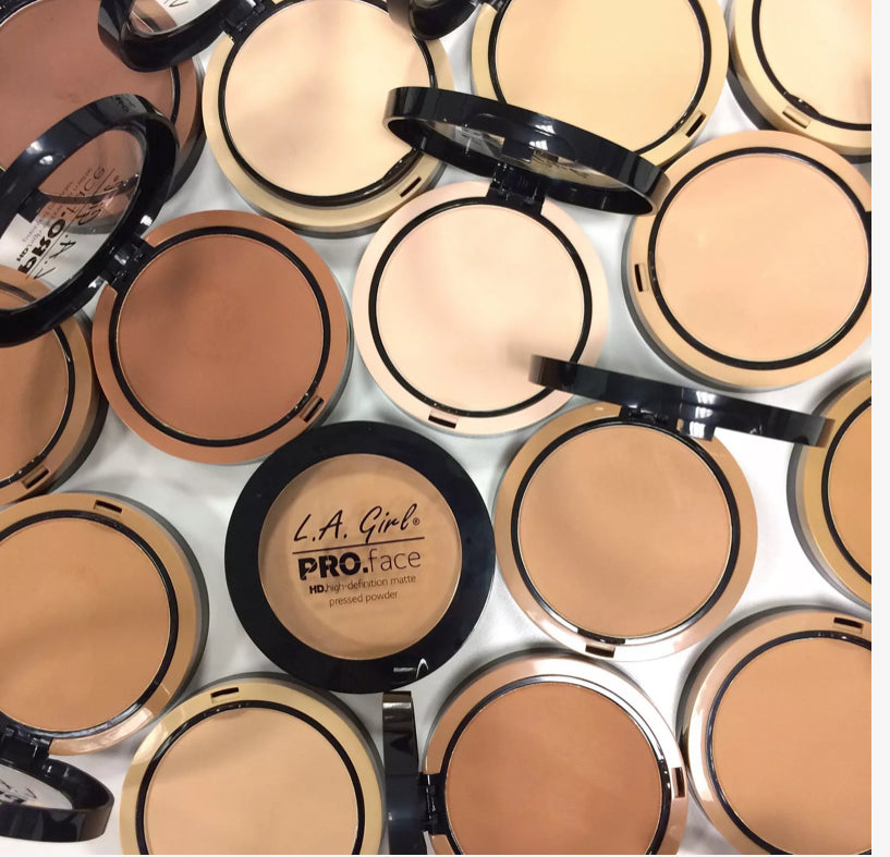 Pro.Face Matte Pressed Powder.