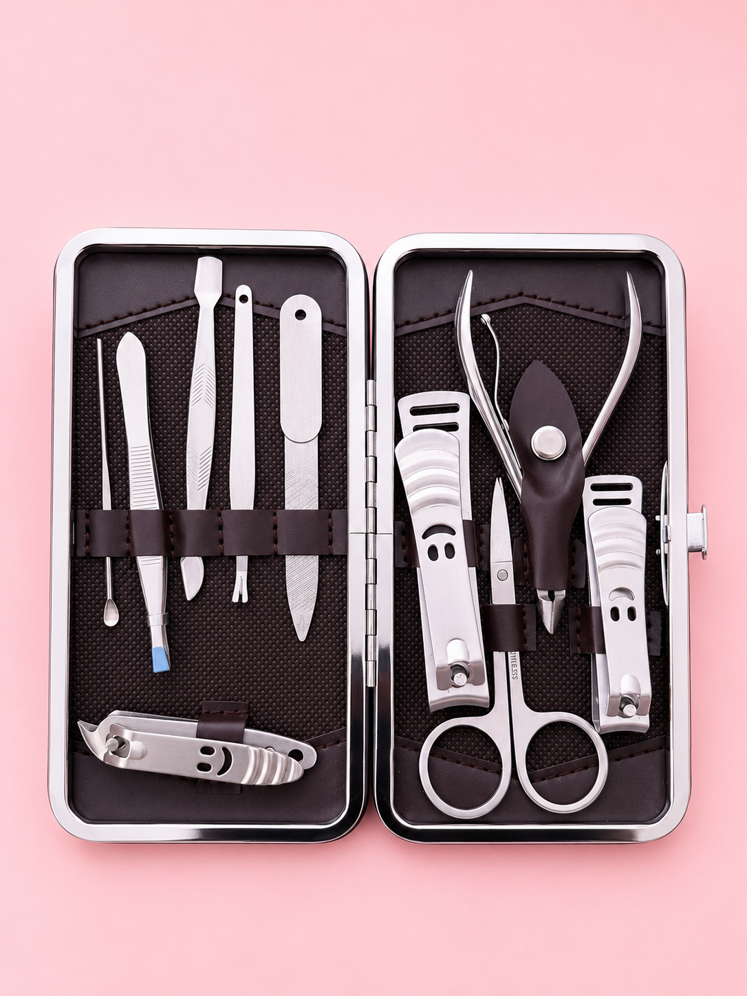 MANICURE SET