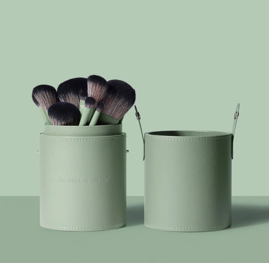 FEELING ENVY 24 PC BRUSH SET.