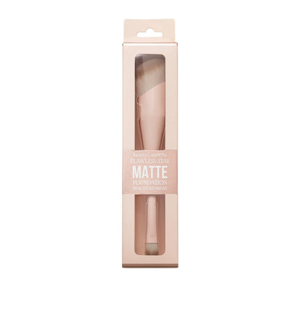FLAWLESS STAY MATTE DUAL ENDED FOUNDATION BRUSH.