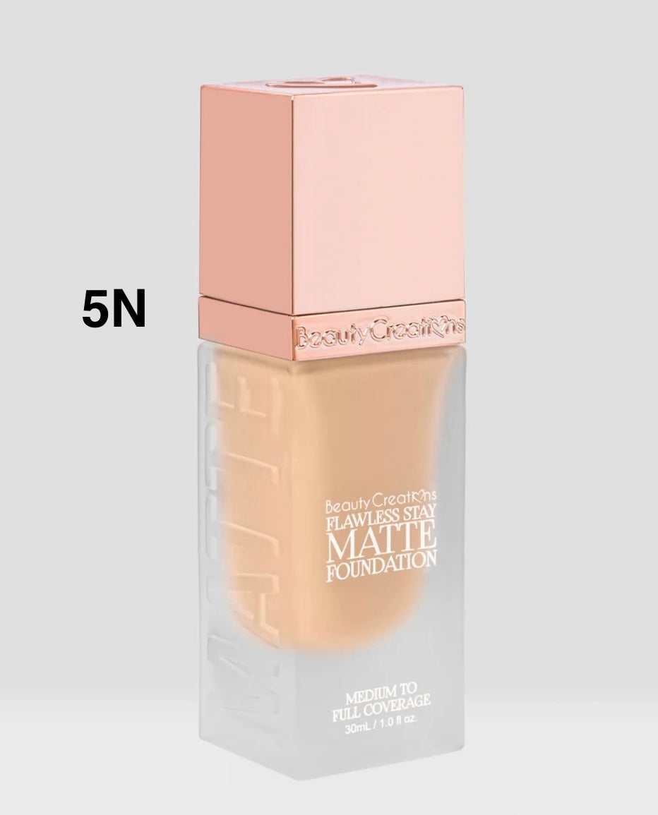 FLAWLESS STAY MATTE FOUNDATION