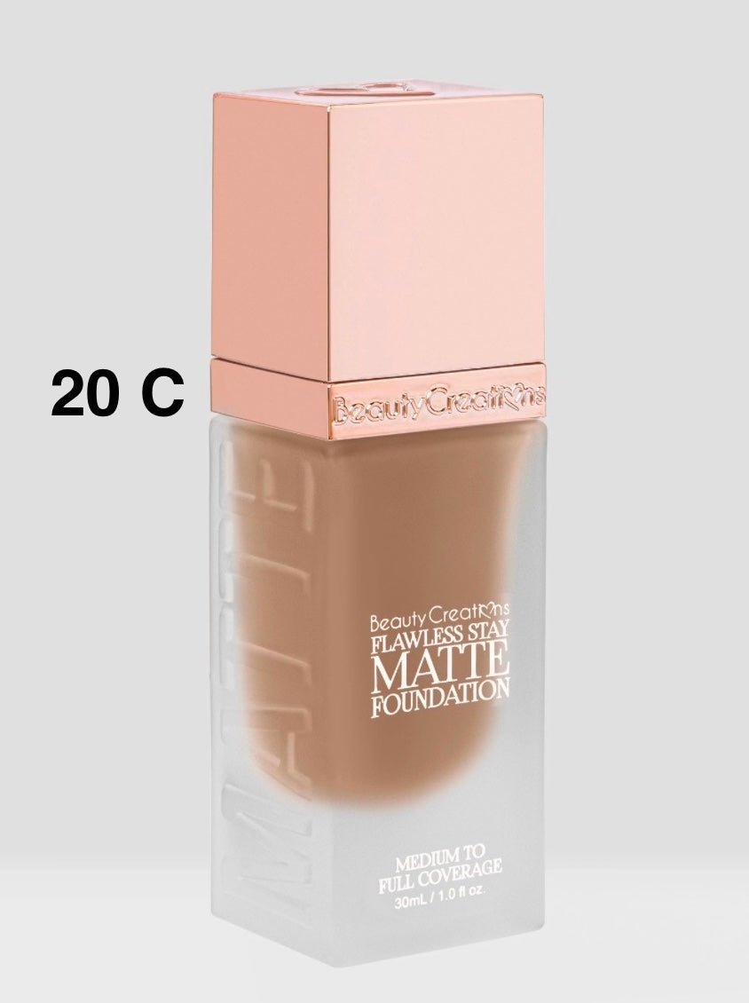 FLAWLESS STAY MATTE FOUNDATION