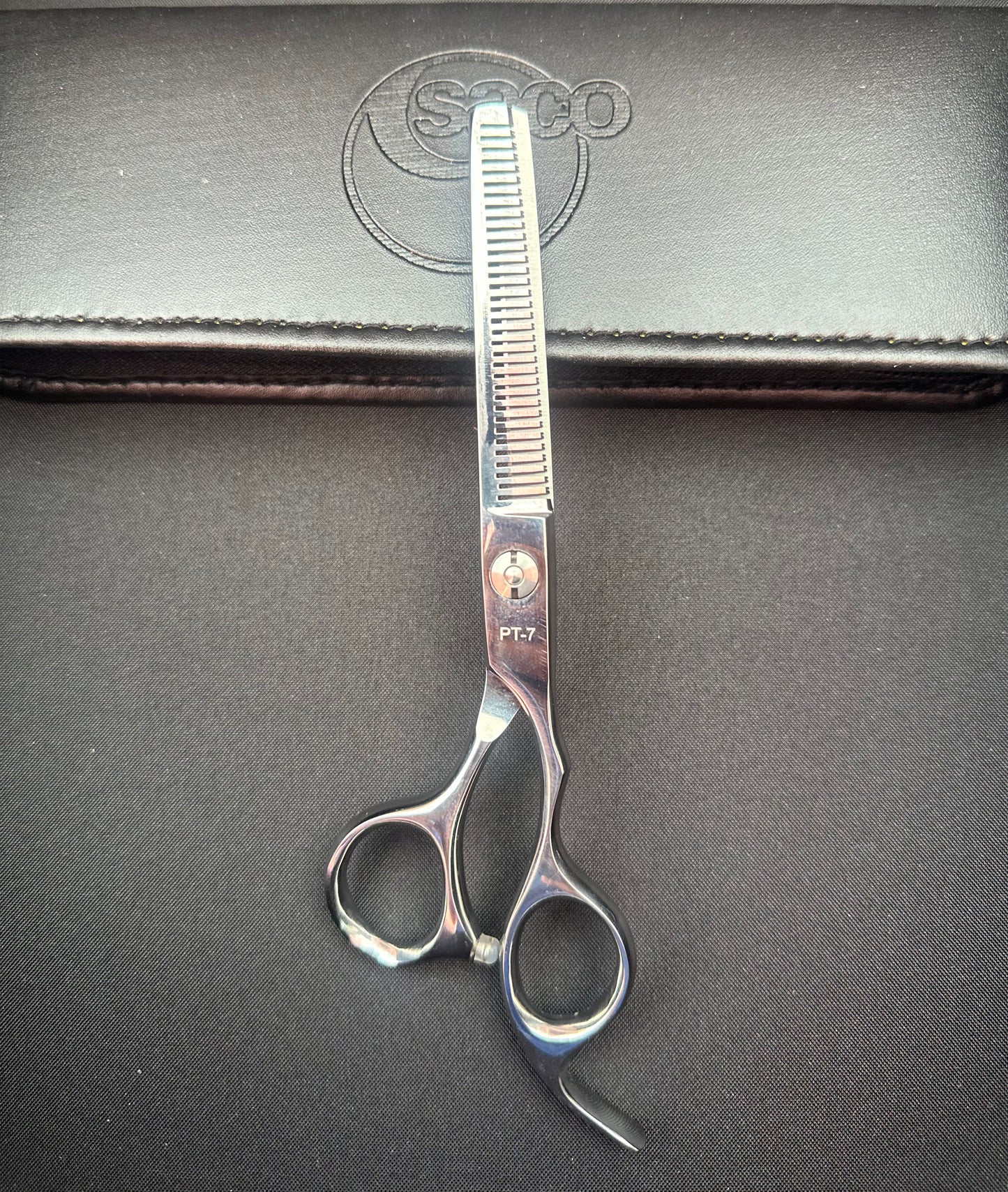 Barber Texturizing Shears.
