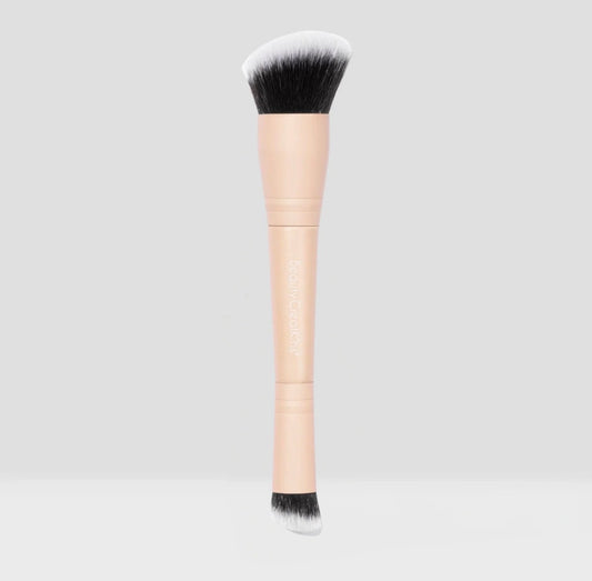 SNATCH AND SCULPT BRUSH.